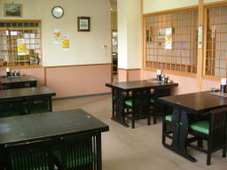 �e�[�u����